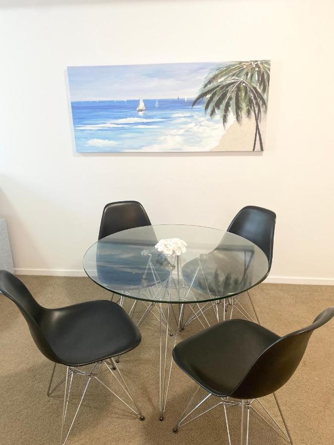 Cozy Cool Getaway Apartment Townsville Exterior photo